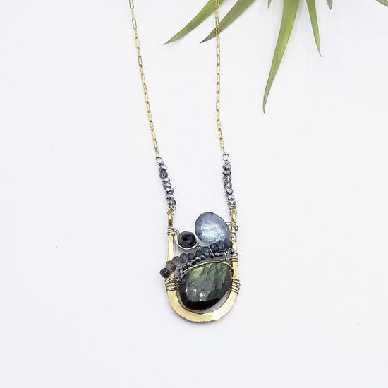 Load image into Gallery viewer, NKL GREEN LABRADORITE AND BLUE QUARTZ DROP NECKLACE
