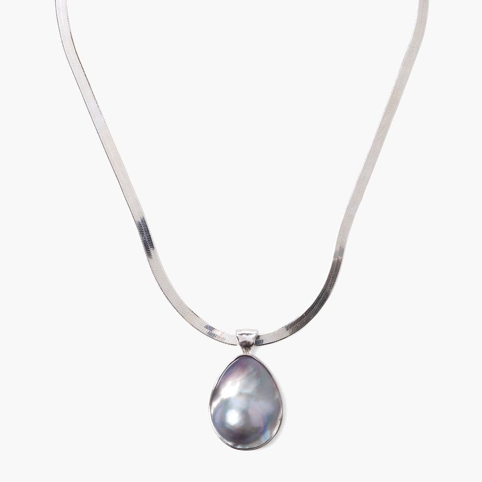 Load image into Gallery viewer, NKL Grey Pearl Totem Herringbone Necklace
