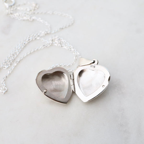 NKL Heart with Leaves Locket Necklace