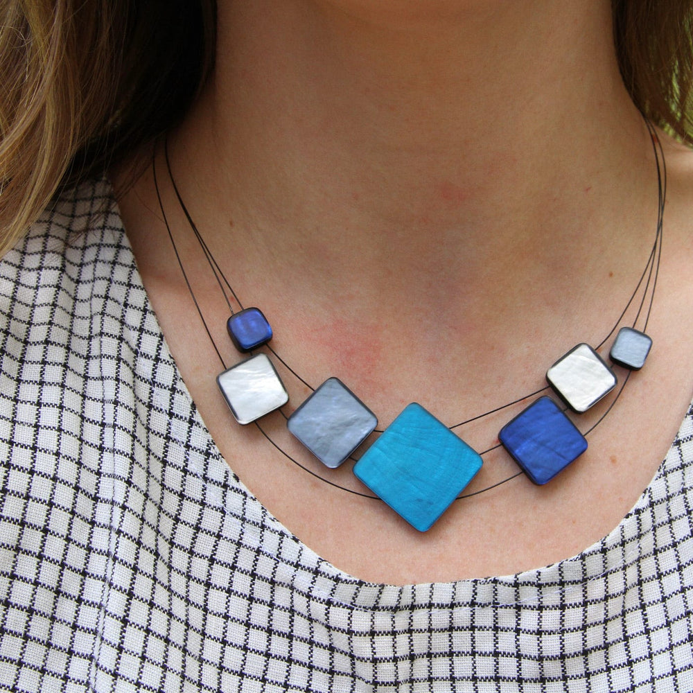 NKL-JM 3 Strand Blue Mix Square Resin Necklace