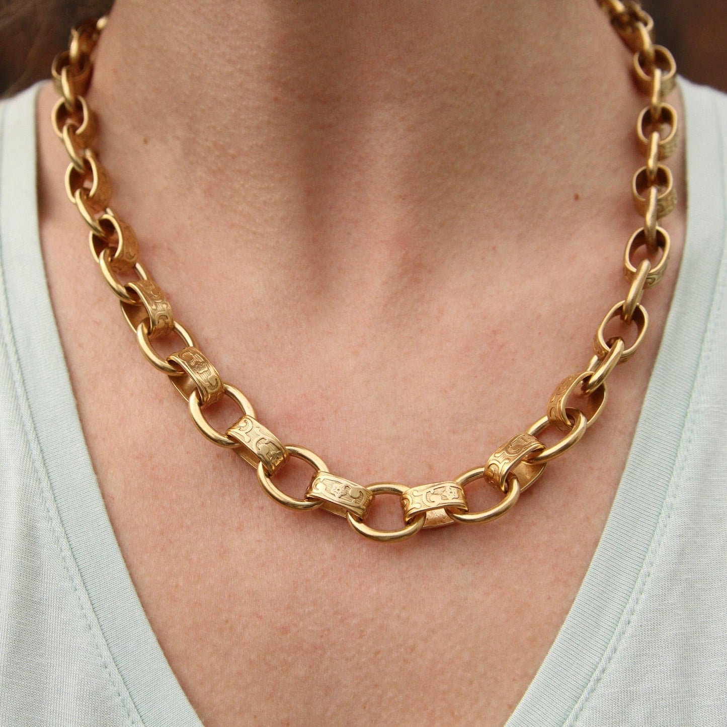 NKL-JM Alternating Patterned & Plain Link Heavy Chain Necklace