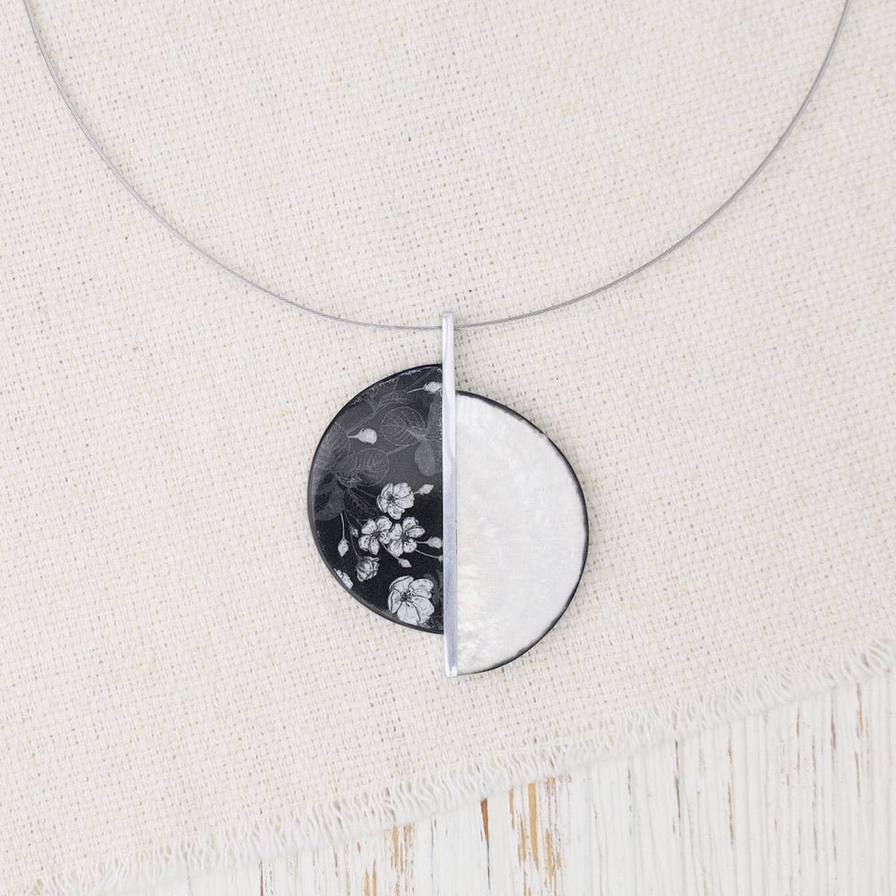 NKL-JM Black & White Kimono Split Circle Pendant