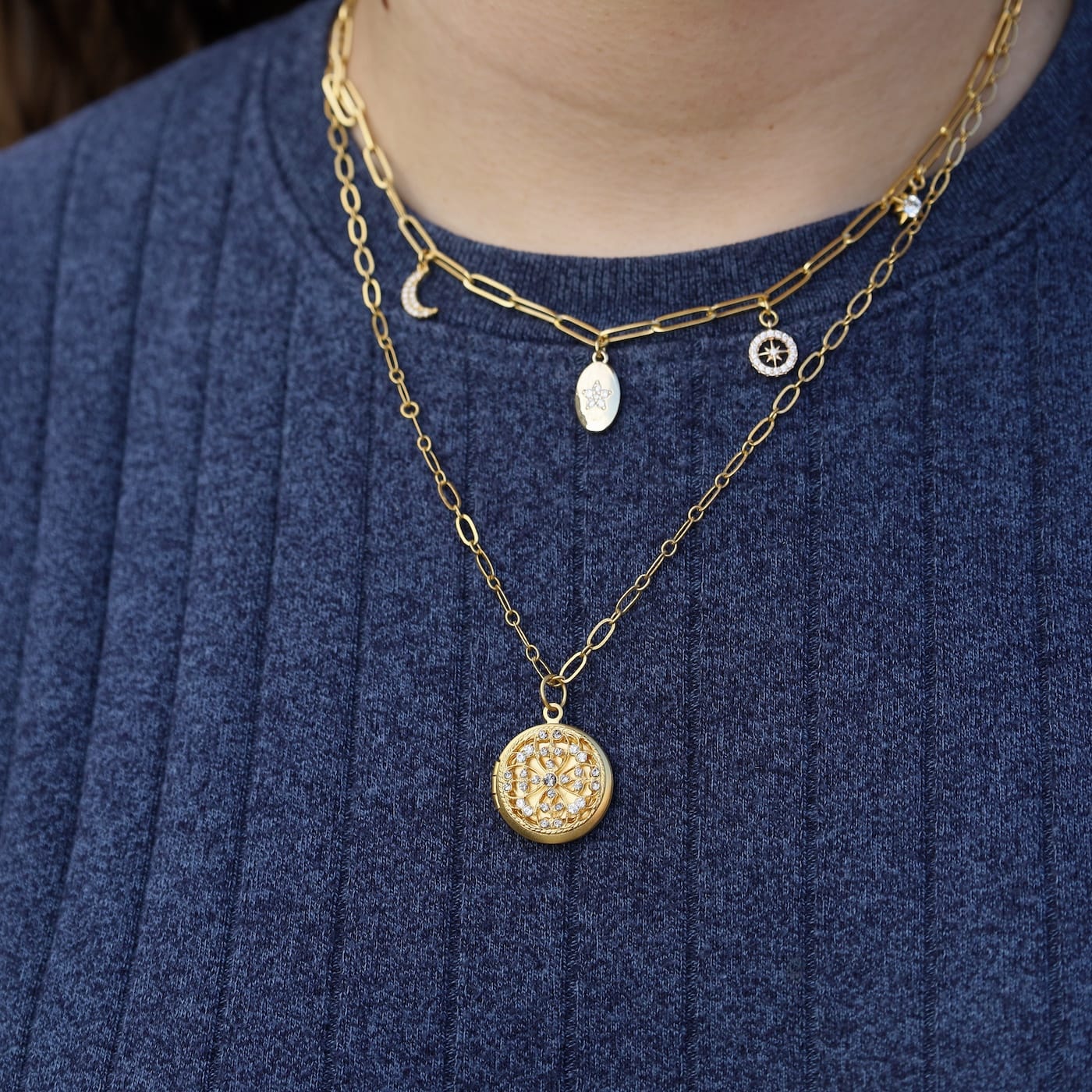NKL-JM Chantilly Locket Necklace