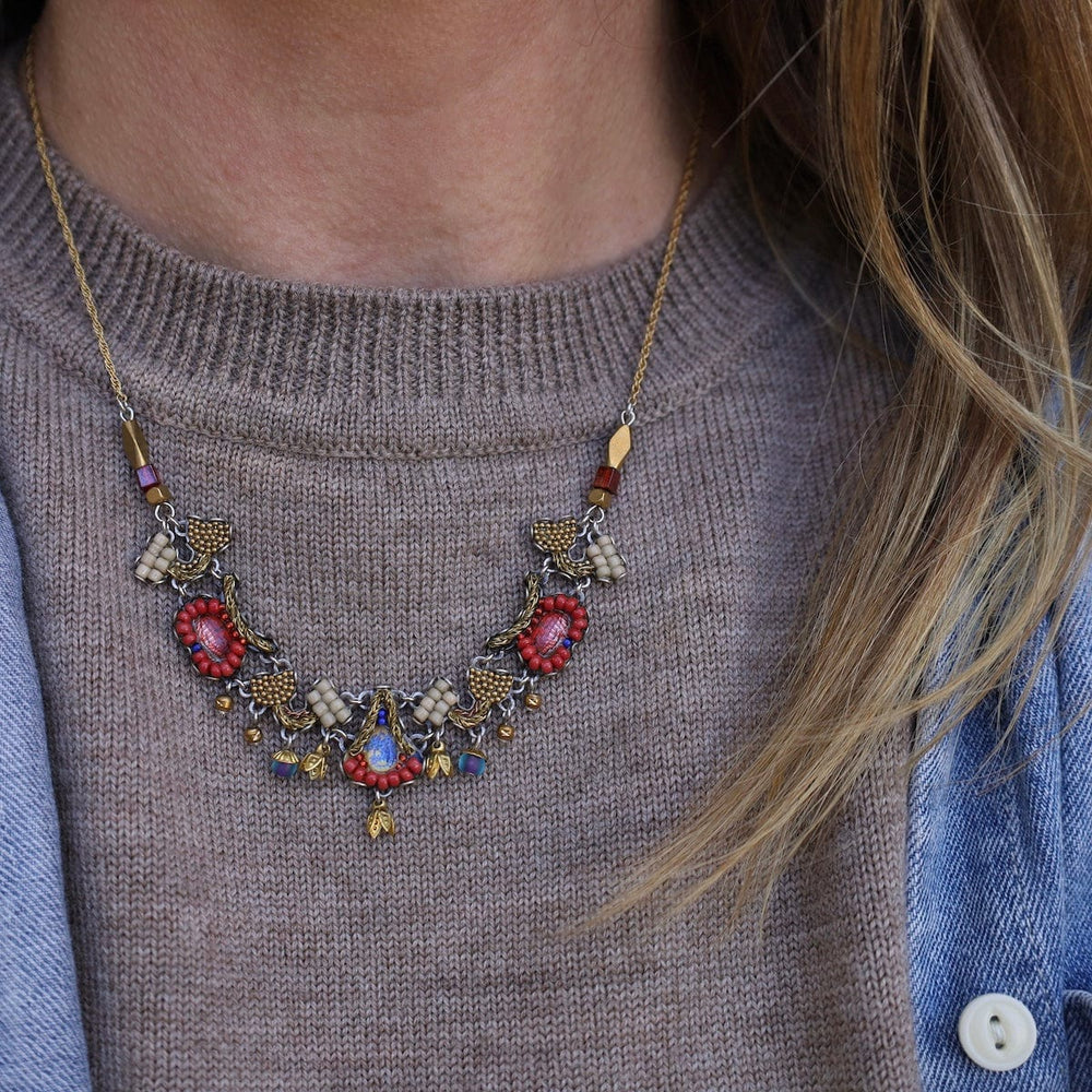 
                      
                        NKL-JM Desert Landscape Necklace
                      
                    