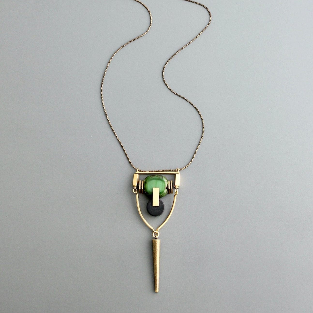 NKL-JM Geometric Glass and Agate Pendant Necklace