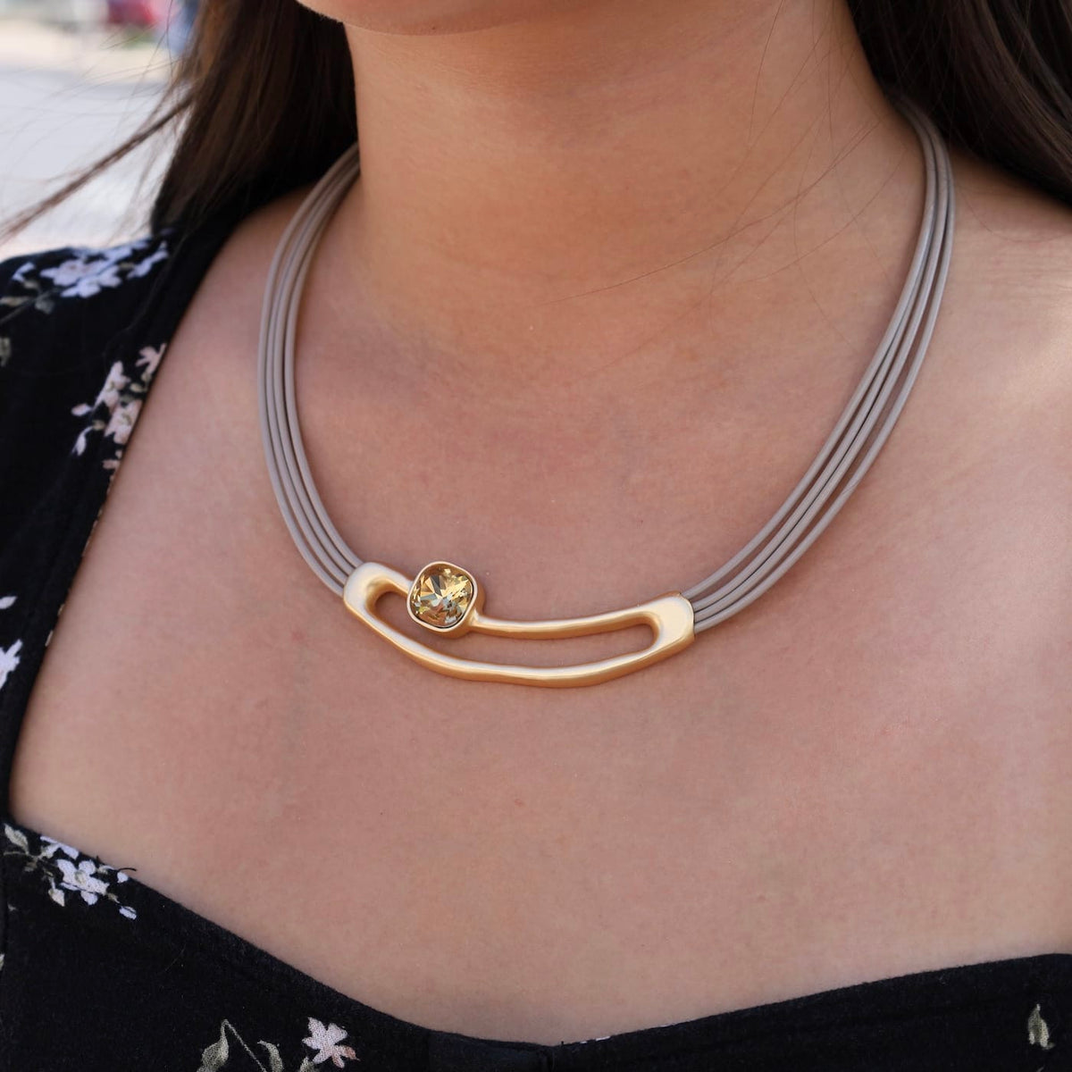 NKL-JM Gold Crystal Loop Necklace