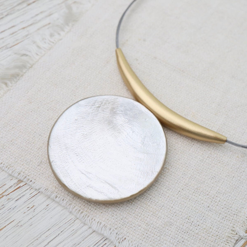 
                  
                    NKL-JM Gold Tube White Resin Necklace
                  
                