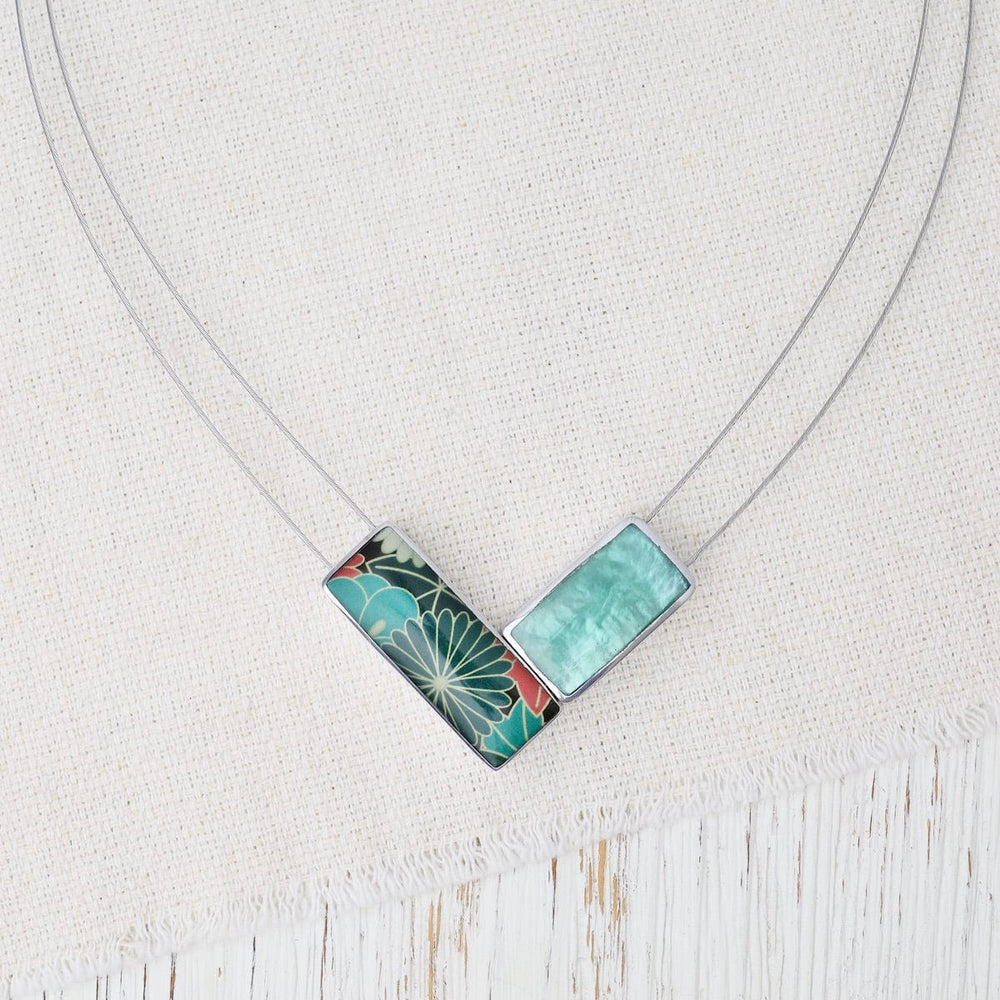 NKL-JM Green Kimono Magnetic V Pendant