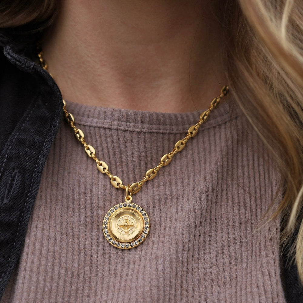 NKL-JM Medallion Necklace