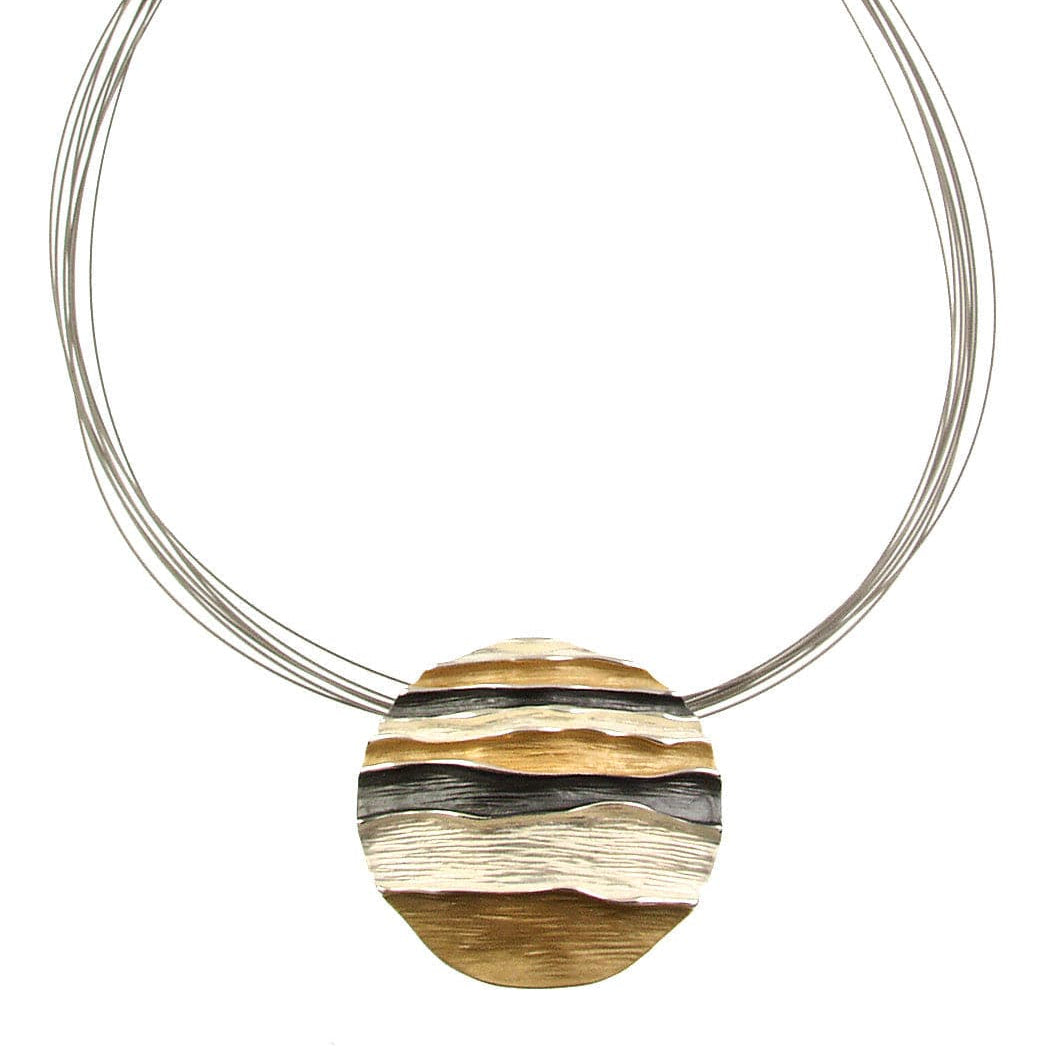 NKL-JM Ocean Waves Round Pendant Necklace - Gold Mix