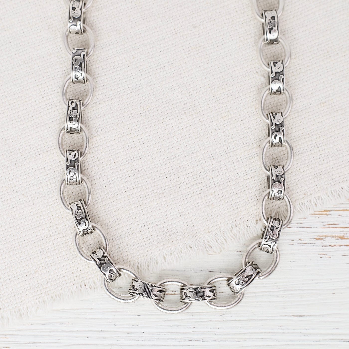 NKL-JM Old Silver Alternating Patterned & Plain Link Heavy Chain Necklace