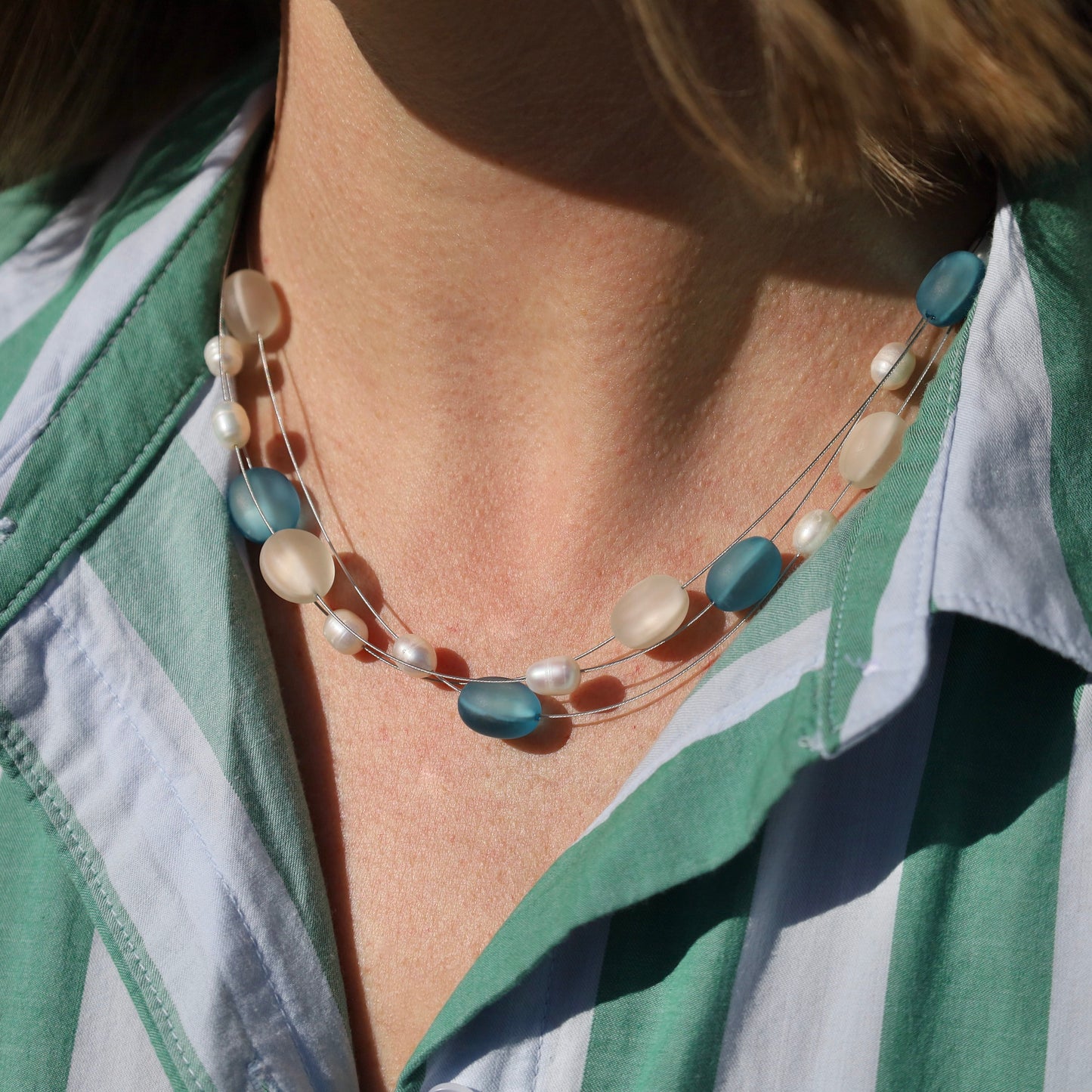 NKL-JM Pearl & Shell Bubbles 3 Strand Necklace Blue & White