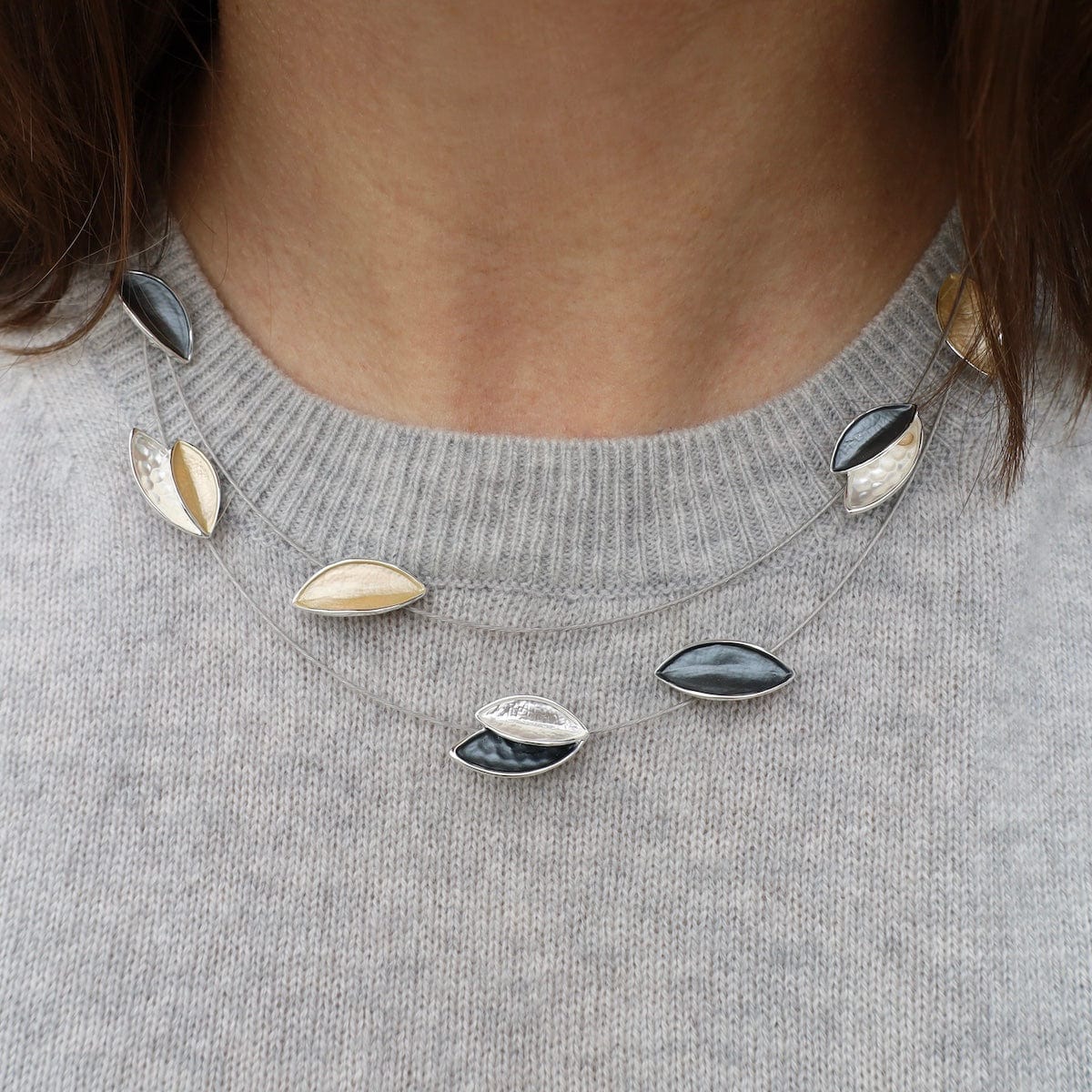 NKL-JM Silver Shades Multi Lily Necklace