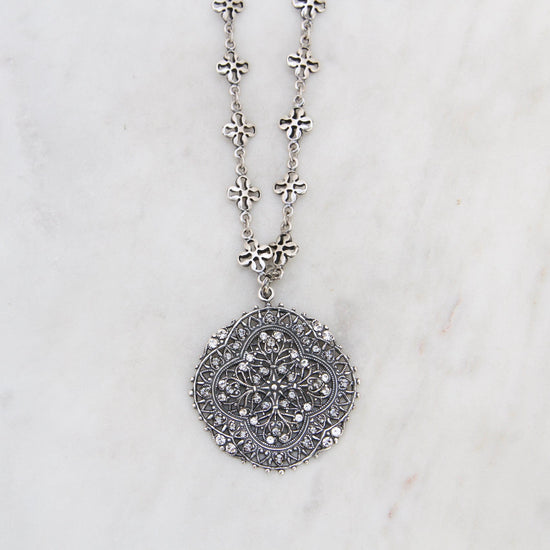 NKL-JM Swarovski Dusted Filagree Madallion on Clover Chain