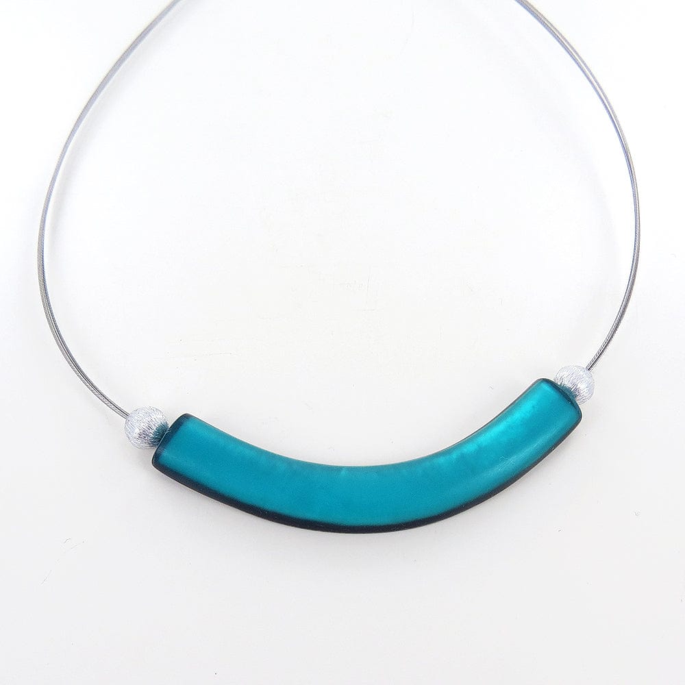 NKL-JM TURQUOISE PAUA SHELL AND RESIN CURVED NECKLACE