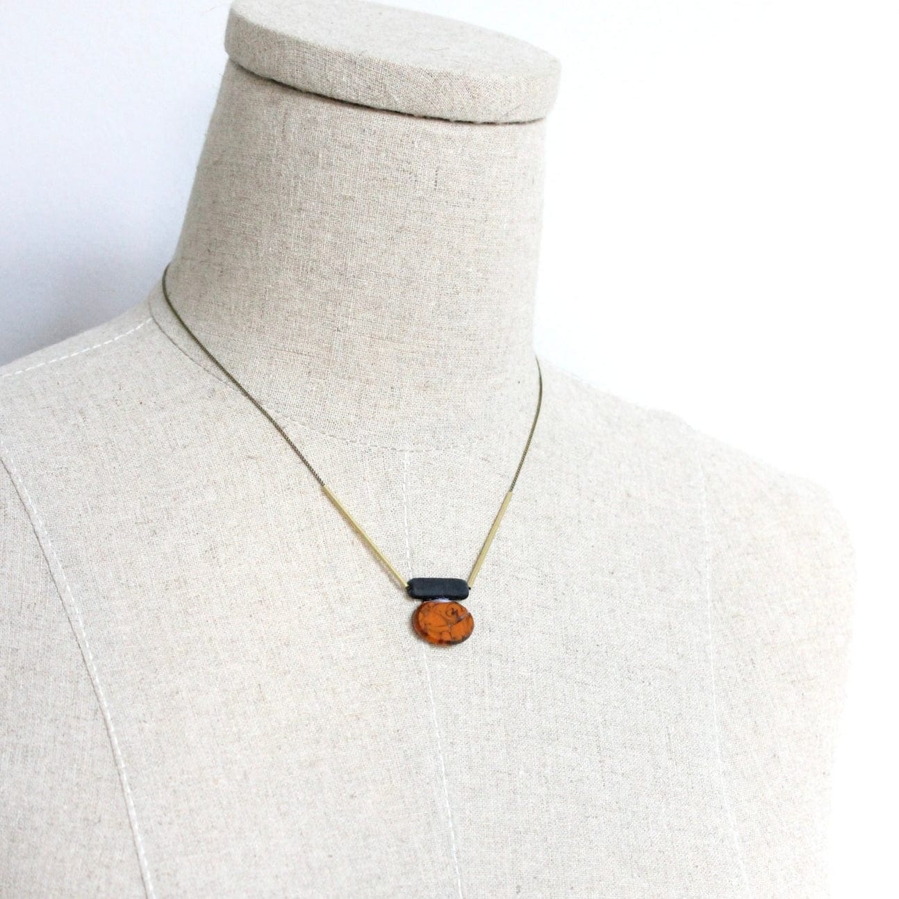 NKL-JM Vintage Orange Swirl Oval Glass Pendant Necklace
