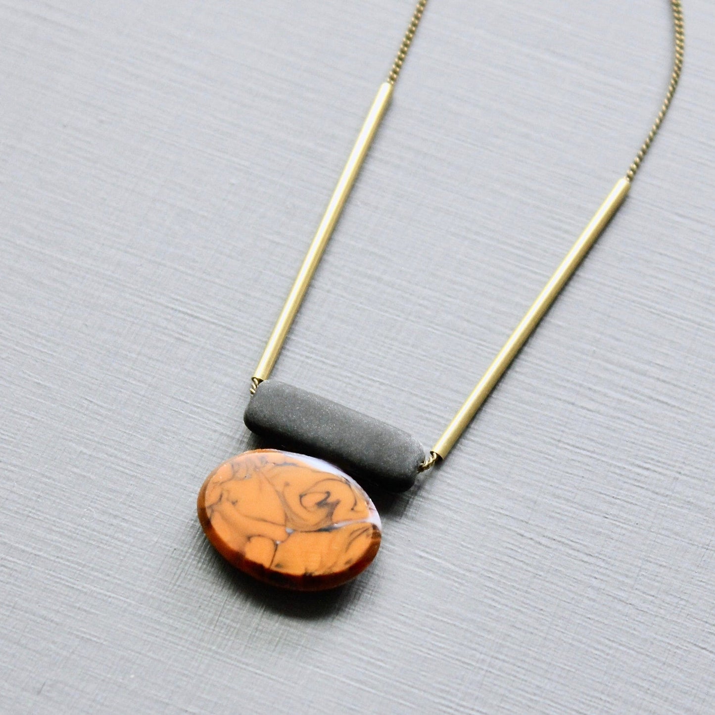 NKL-JM Vintage Orange Swirl Oval Glass Pendant Necklace