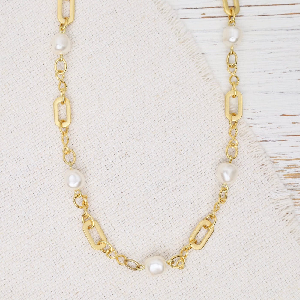 NKL-JM White Crystal Pearl Station Necklace