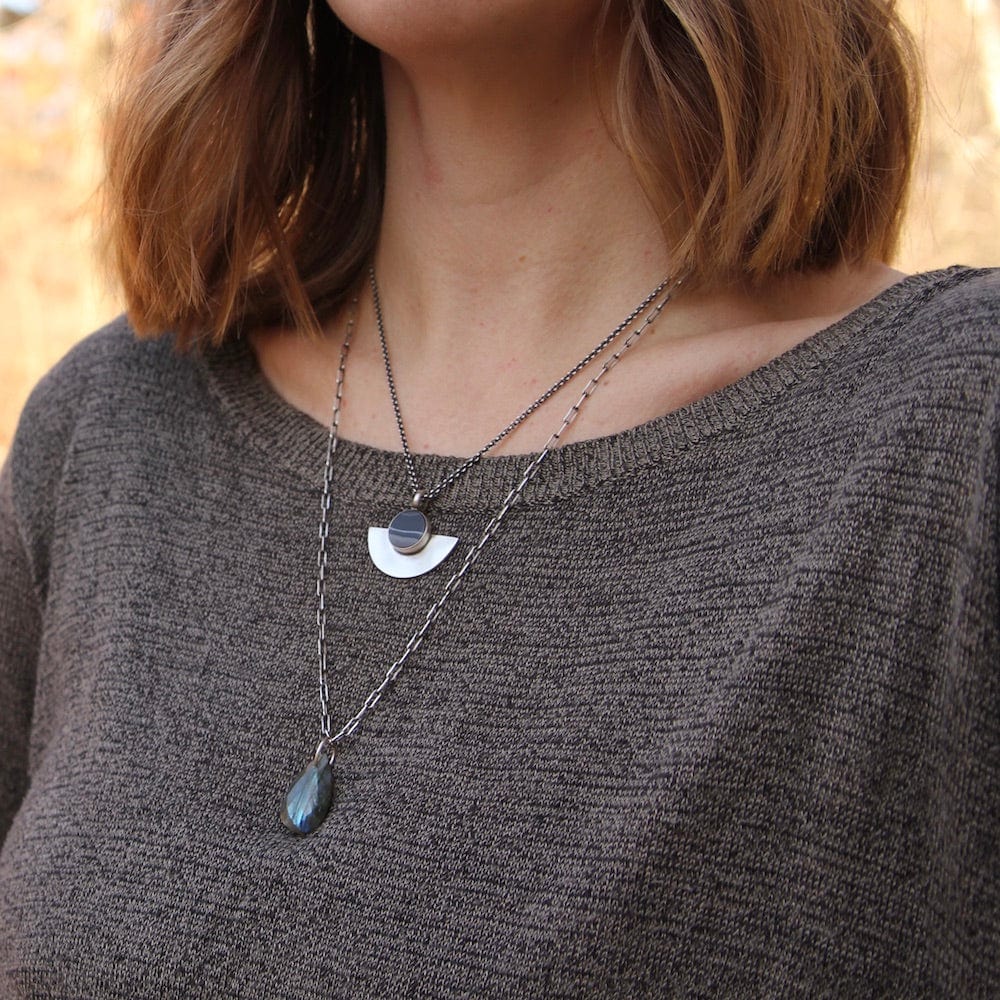 
                  
                    NKL Labradorite Teardrop on Oxidized Link Chain
                  
                