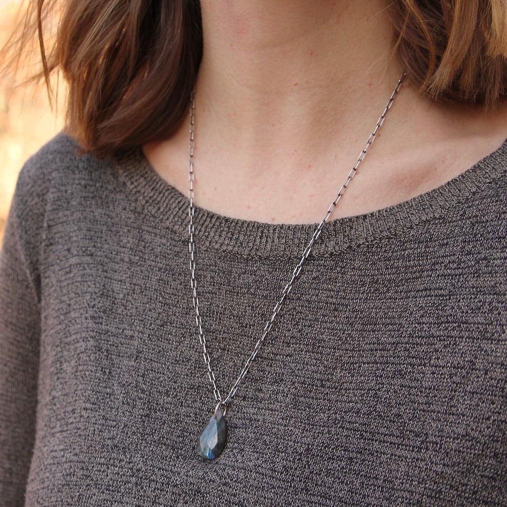 NKL Labradorite Teardrop on Oxidized Link Chain