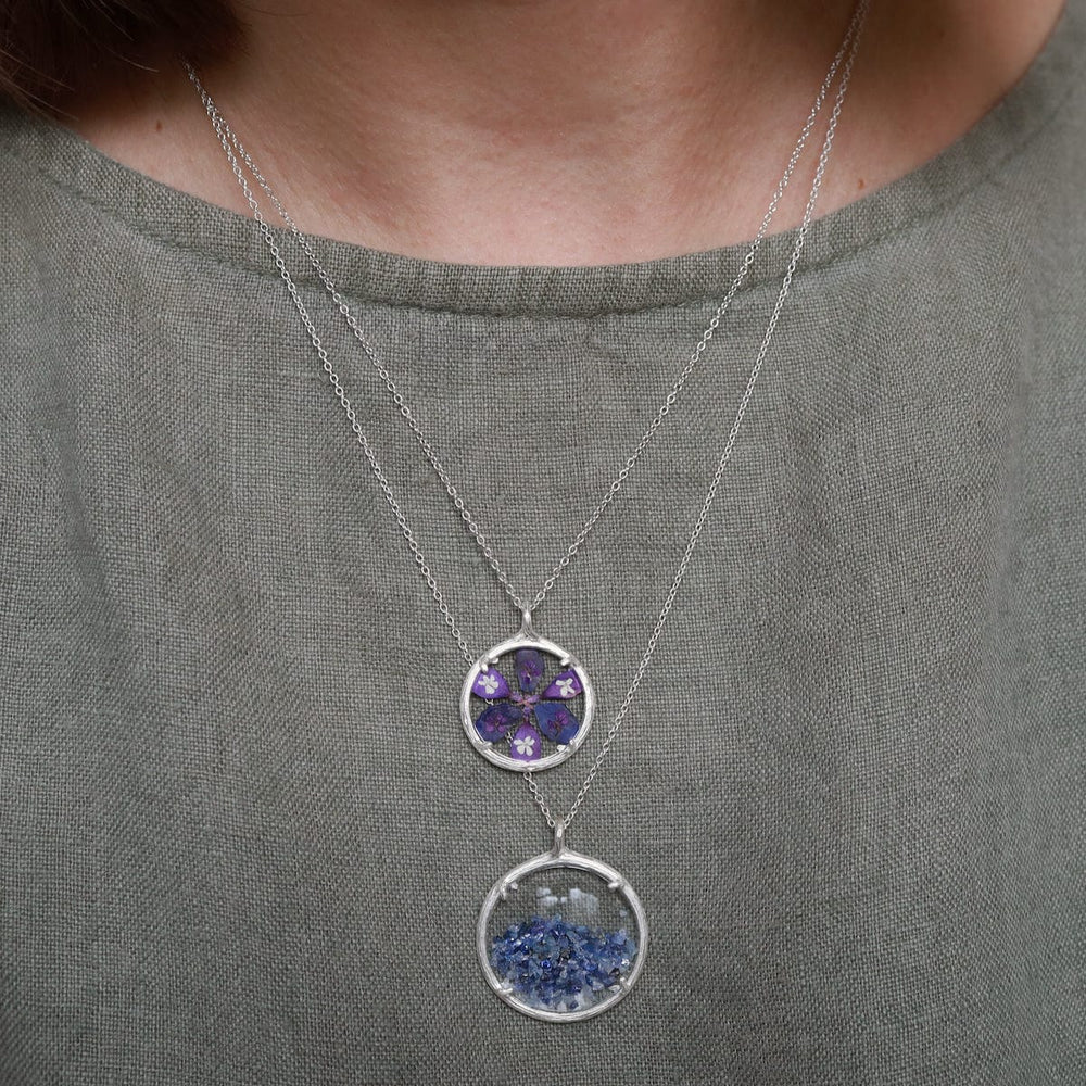 
                      
                        NKL Large Shaker Birthstone Necklace - Silver / Sapphire
                      
                    