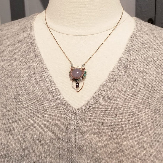 NKL LAVENDER CHALCEDONY SURROUNDED BY PINK TOURMALINE AND CHRYSOCOLLA NECKLACE