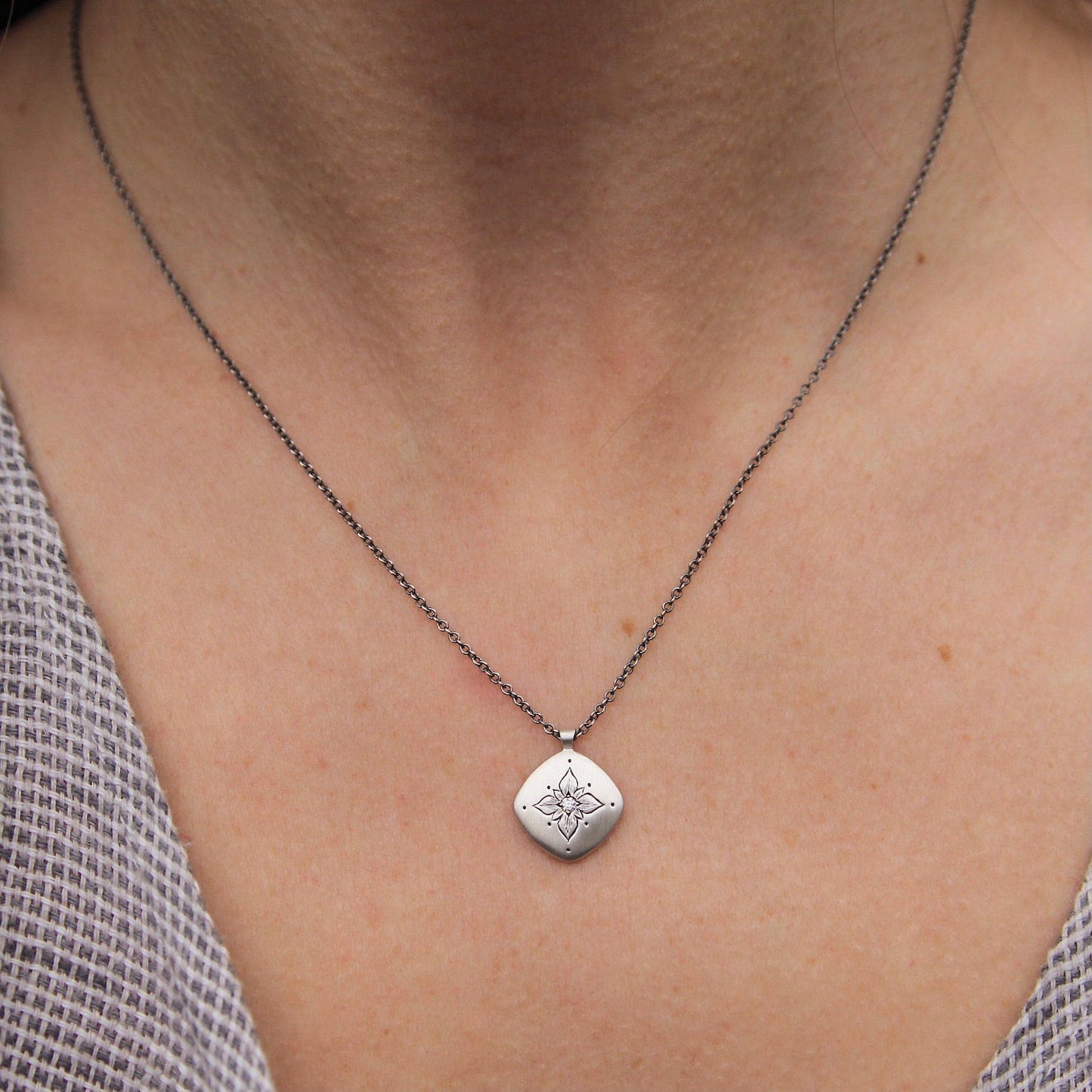 Load image into Gallery viewer, NKL Lotus Cushion Pendant in Diamond
