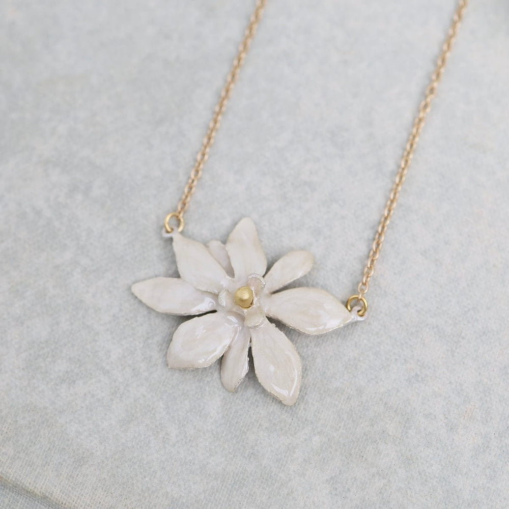 
                  
                    NKL Magnolia Flower Pendant
                  
                