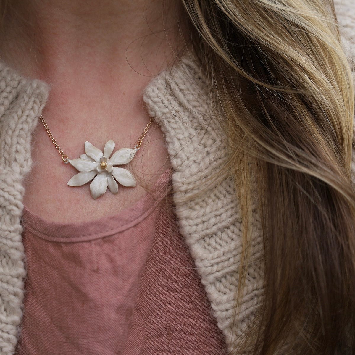 NKL Magnolia Flower Pendant