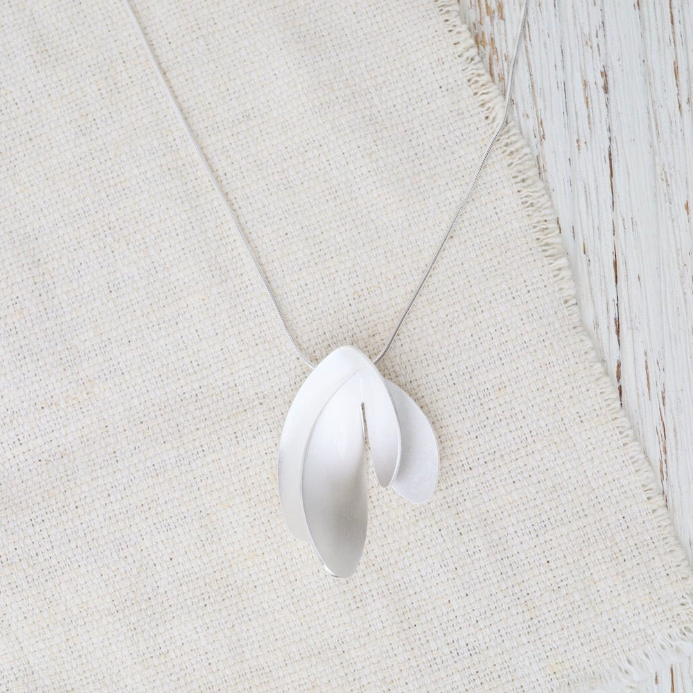 
                      
                        NKL Maple Seed Pendant Necklace
                      
                    