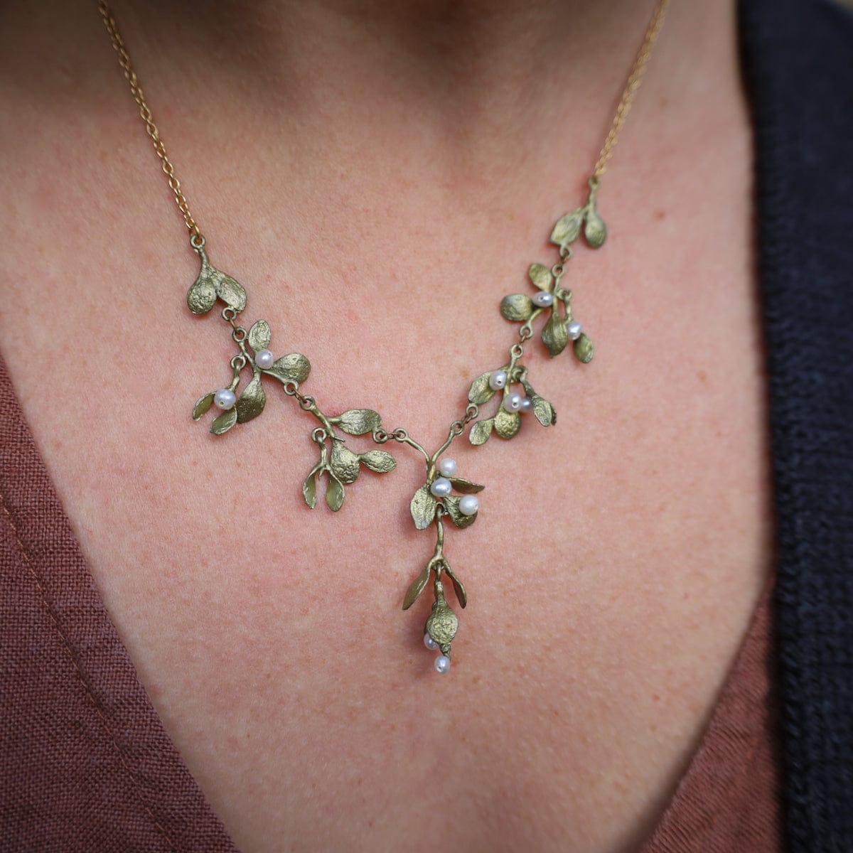 NKL Mistletoe Necklace