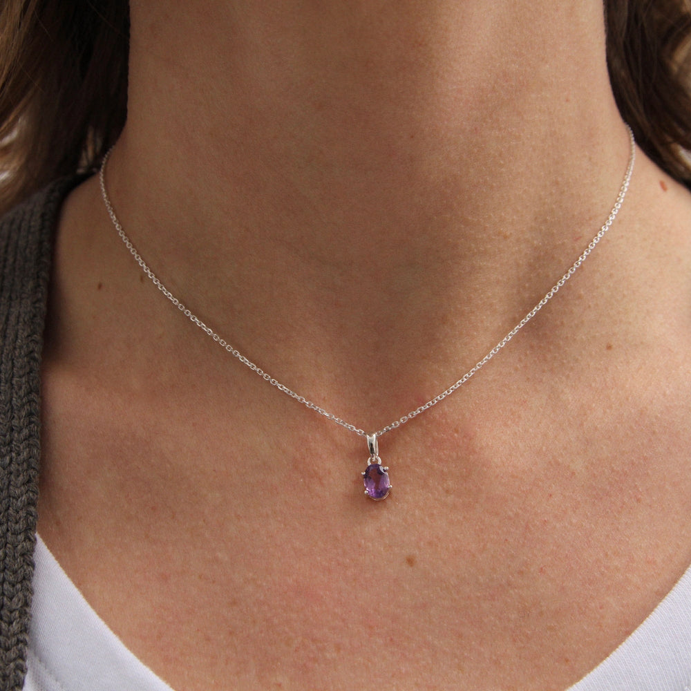 NKL Oval Amethyst Pendant