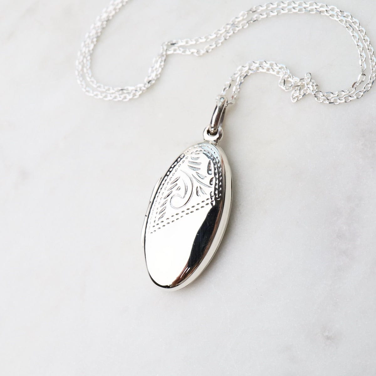 NKL Oval Locket Necklace with Etched Pattern