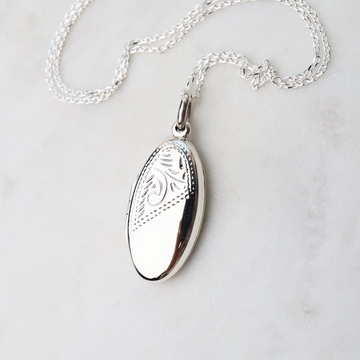 NKL Oval Locket Necklace with Etched Pattern