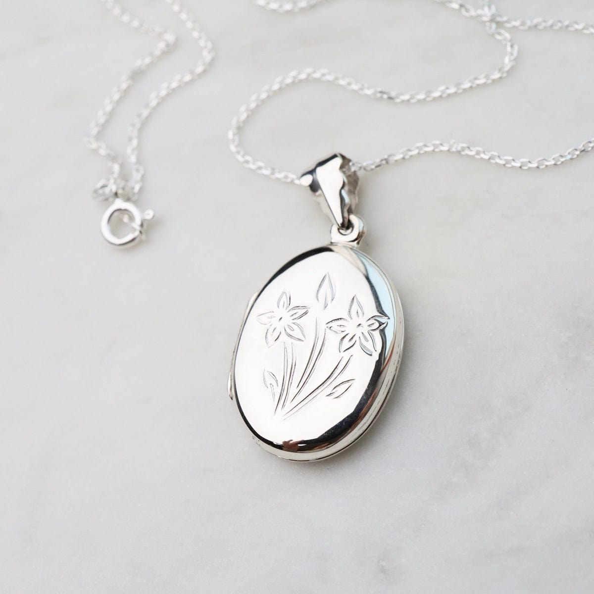 NKL Oval Locket Necklace with Floral Details