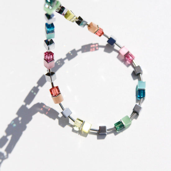 NKL Pastel Cat's Eye Cube Necklace
