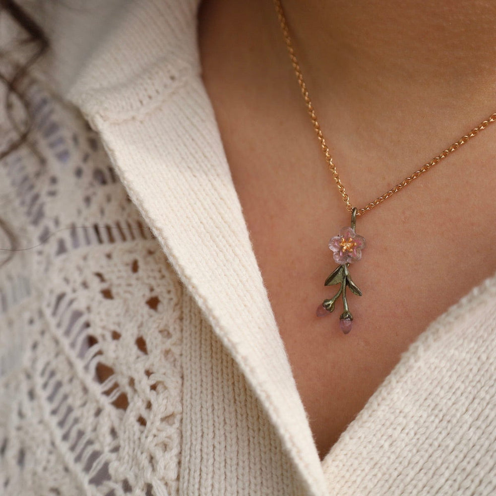 
                  
                    NKL Peach Blossom Dainty Pendant Necklace
                  
                