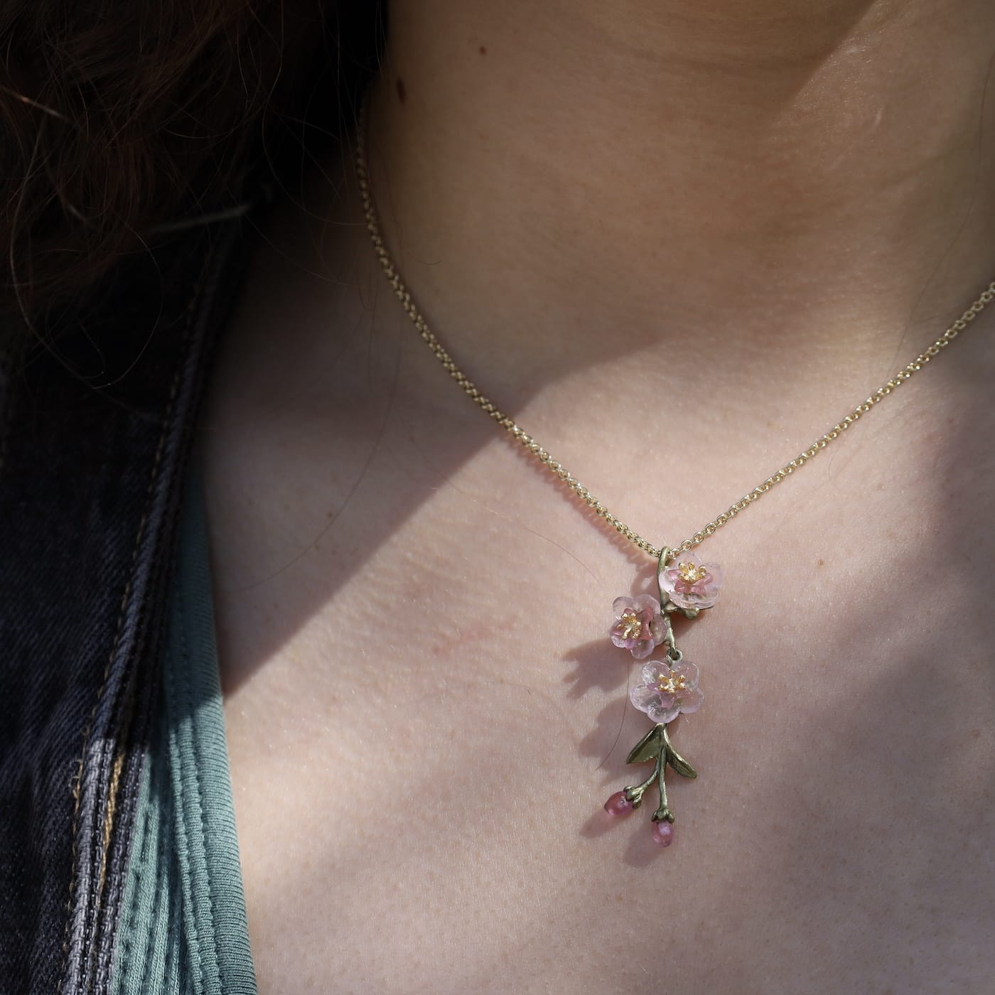 NKL Peach Blossom Flower Pendant Necklace