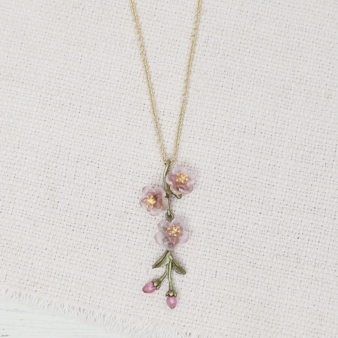 NKL Peach Blossom Flower Pendant Necklace