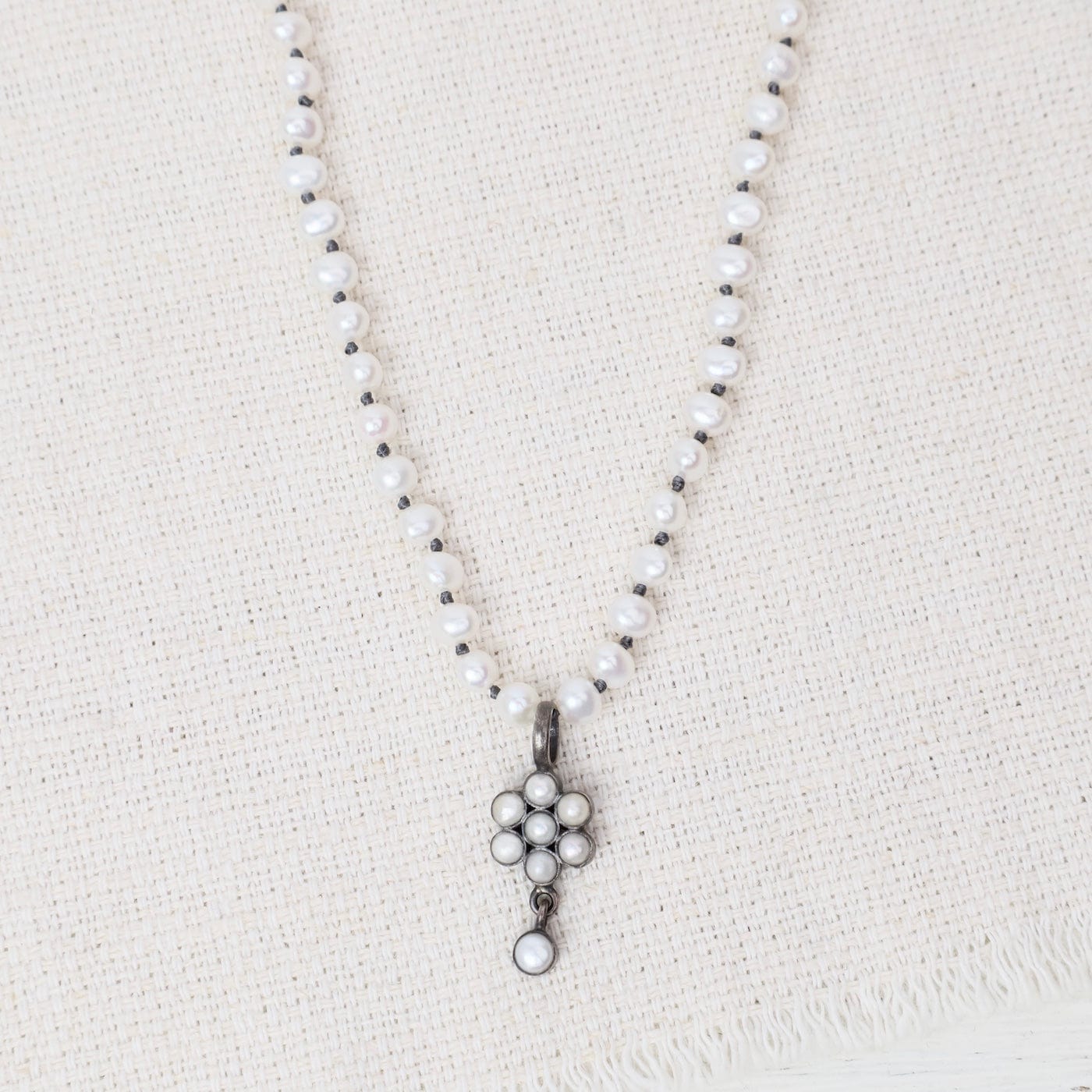 NKL Pearl Flower Necklace 17"