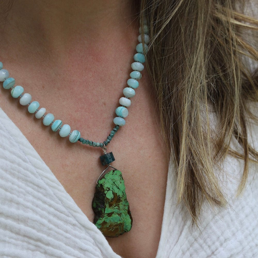 
                      
                        NKL Peruvian Opal with Variscite Nekclace
                      
                    