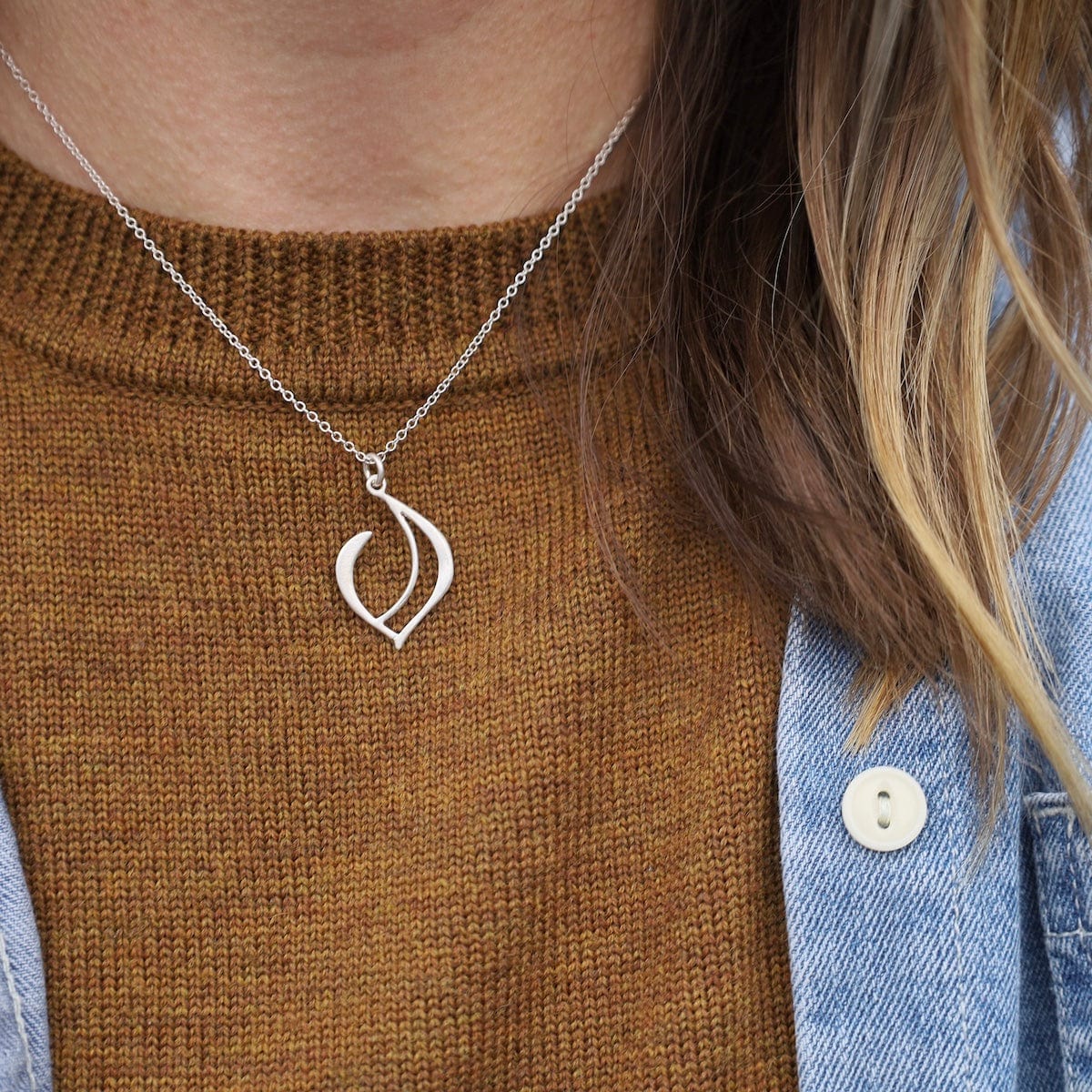 NKL Petite Teardrop Crescent Necklace