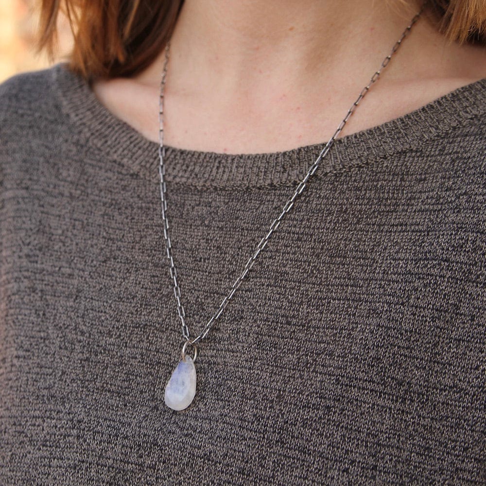 
                      
                        NKL Rainbow Moonstone Teardrop on Oxidized Link Chain
                      
                    