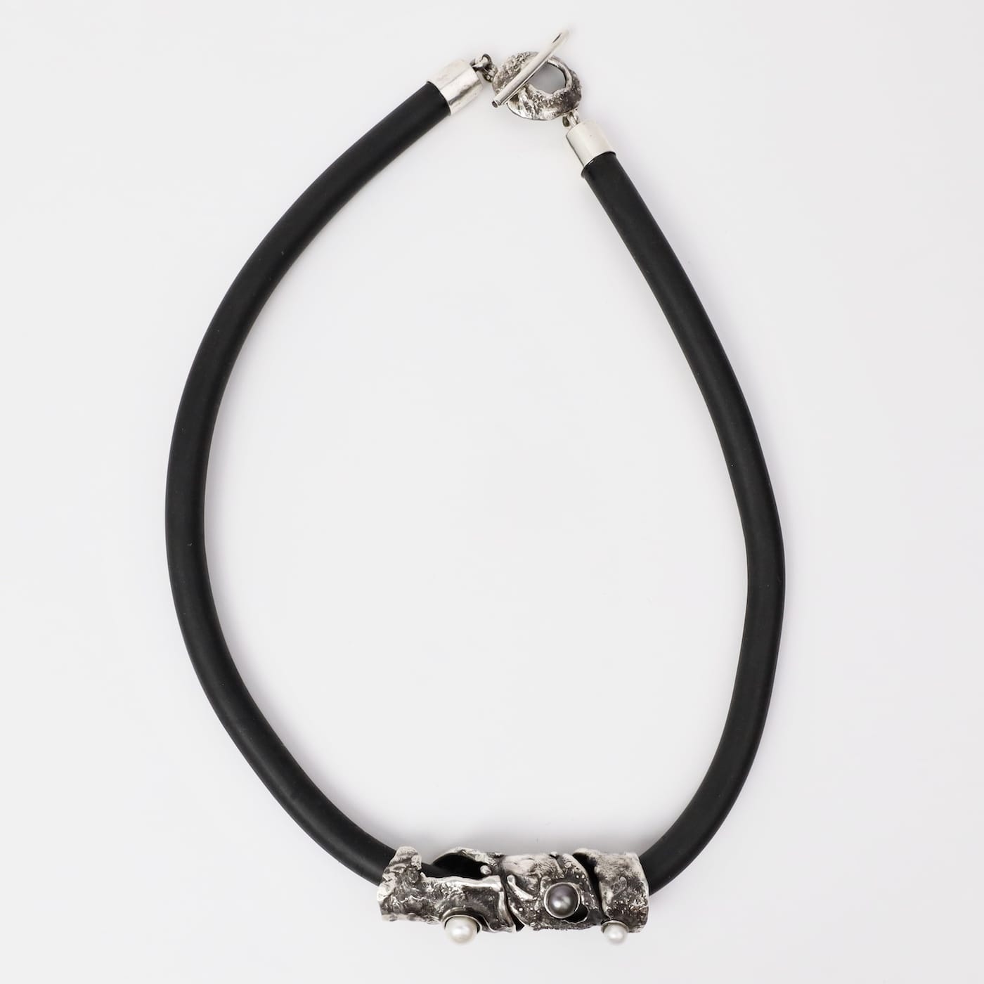 NKL Reticulated Slider Necklace with Fresh Water Pearls