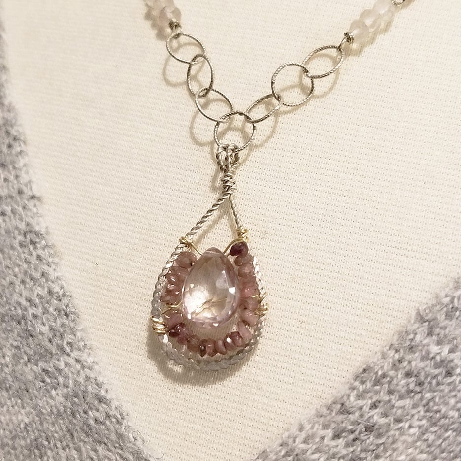 
                  
                    NKL ROSE QUARTZ DROP NECKLACE
                  
                