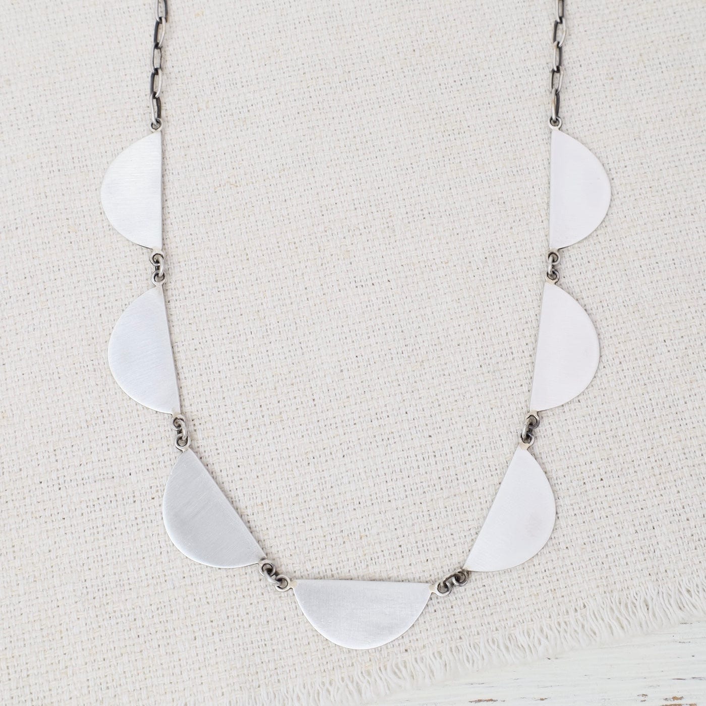 NKL Scalloped Chain Necklace
