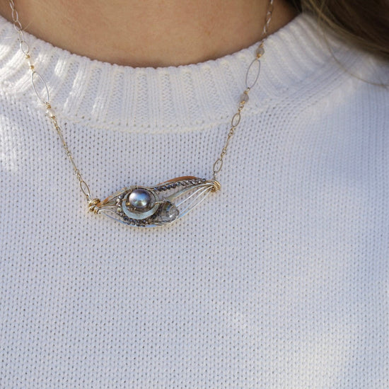 NKL Sea Mussel Necklace