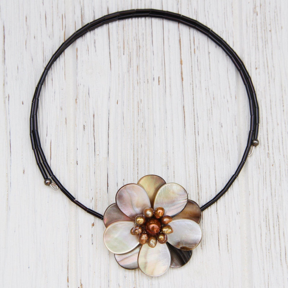 
                      
                        NKL Shell Flower Choker ~ Brown Shell
                      
                    