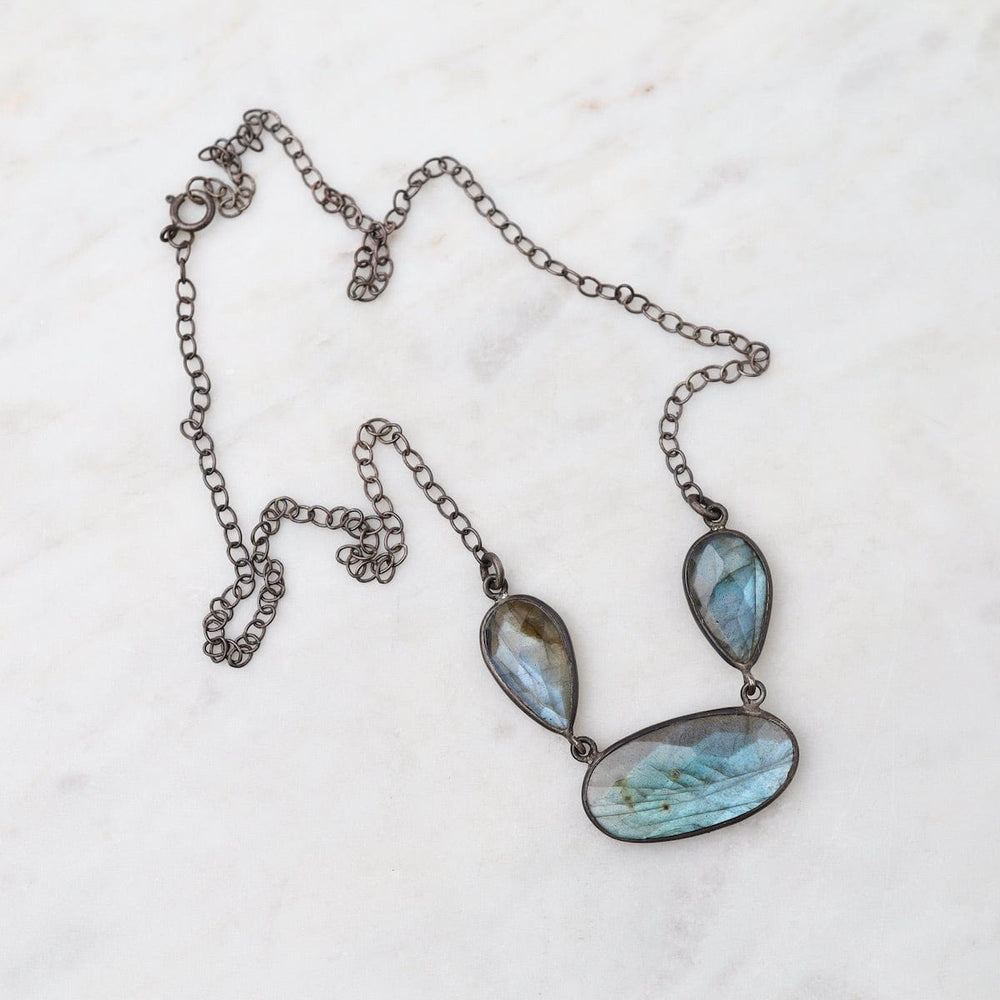 
                  
                    NKL Short Faceted Labradorite Stone Drop Necklace
                  
                