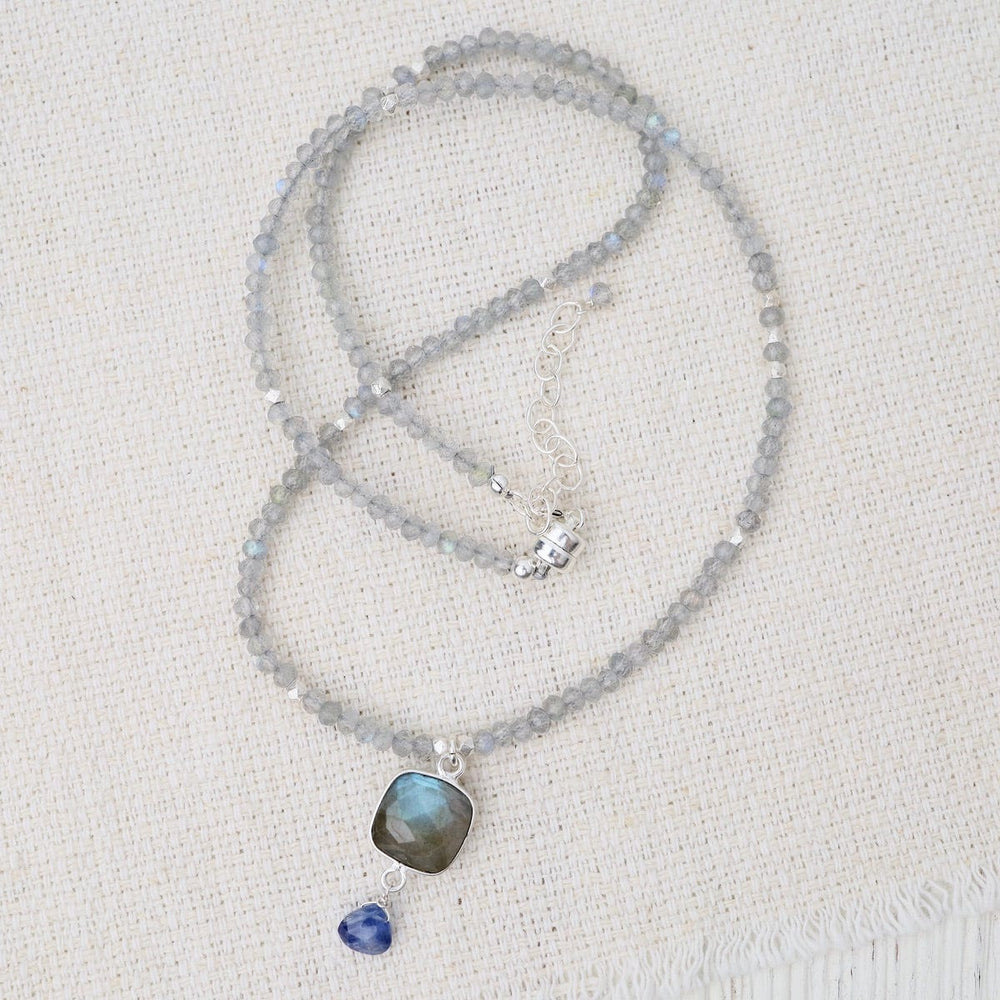 
                  
                    NKL Silver Labradorite Square Link Necklace
                  
                